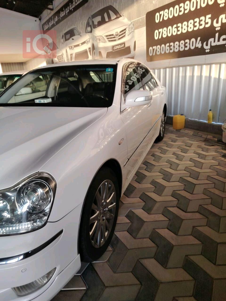 تۆیۆتا کراون